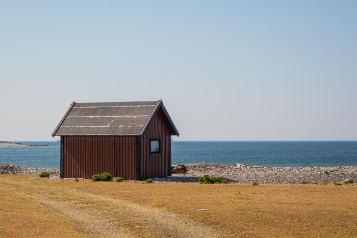 hut in gotland