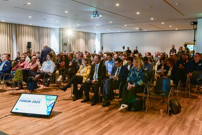 Audience of the CE4EUislands forum